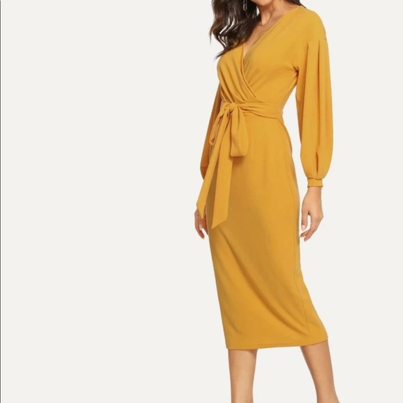 Yellow midi dress - Picture 2 of 2